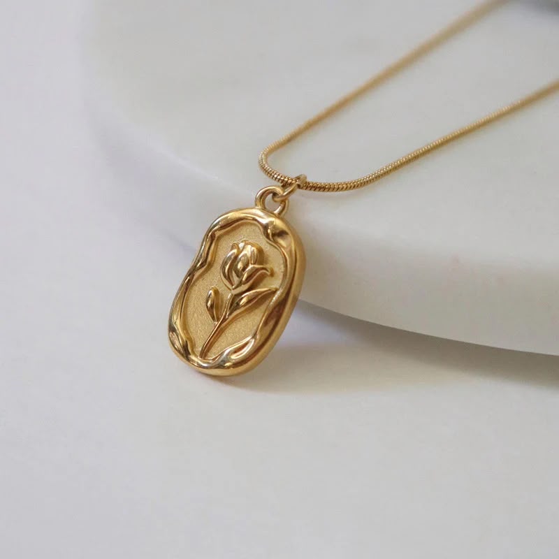 Gold Rose Pendant Necklace